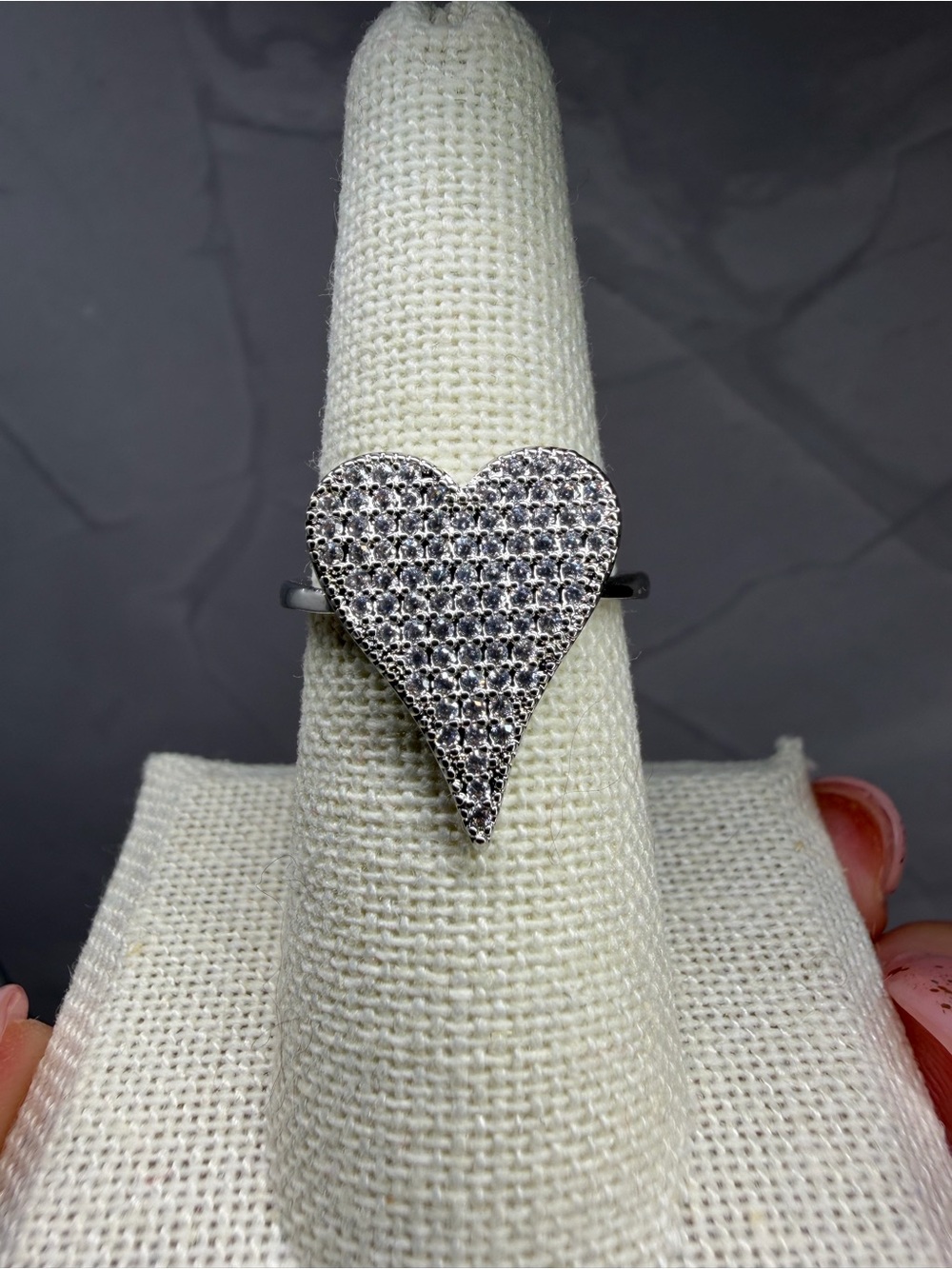 Adjustable White Gold-Plated Heart CZ Pavé Ring Cubic Zirconia NEW